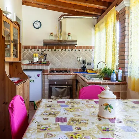 Casina Del Glicine 別荘 マッサ