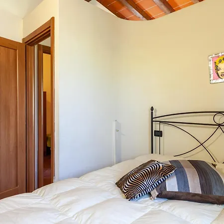 Casina Del Glicine