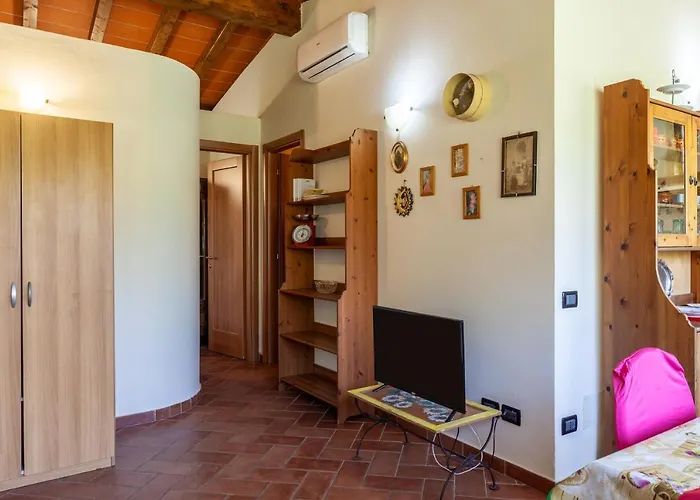 別荘 Casina Del Glicine マッサ